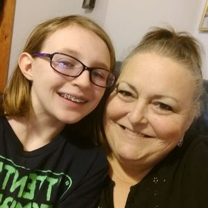 Meet your Posher, Leslie